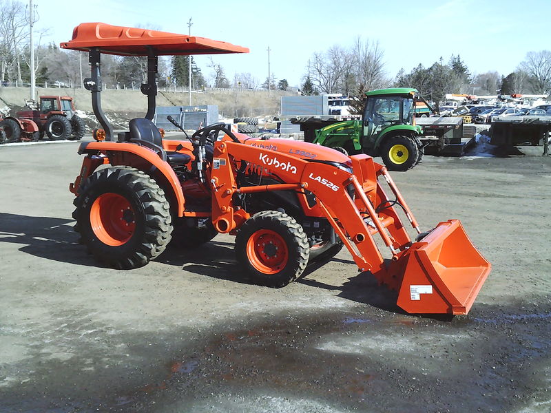 Agriculture  2022 Kubota L3902 Tractor - We Finance All Types of Credit! Photo